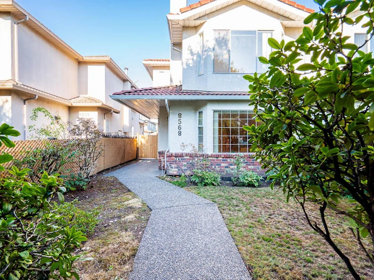 8568 French Street, Vancouver, BC, V6P 4W2 - 20
