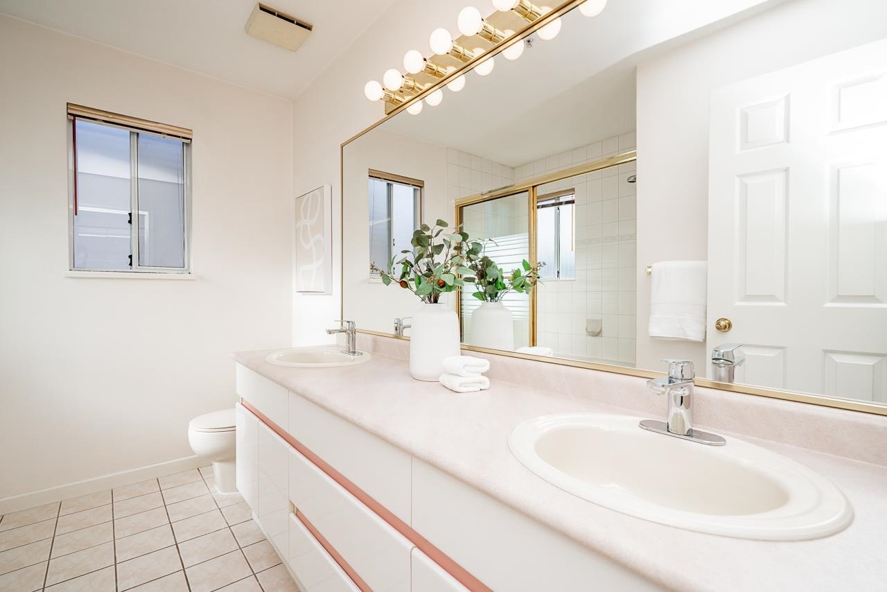 8568 French Street, Vancouver, BC, V6P 4W2 - 8