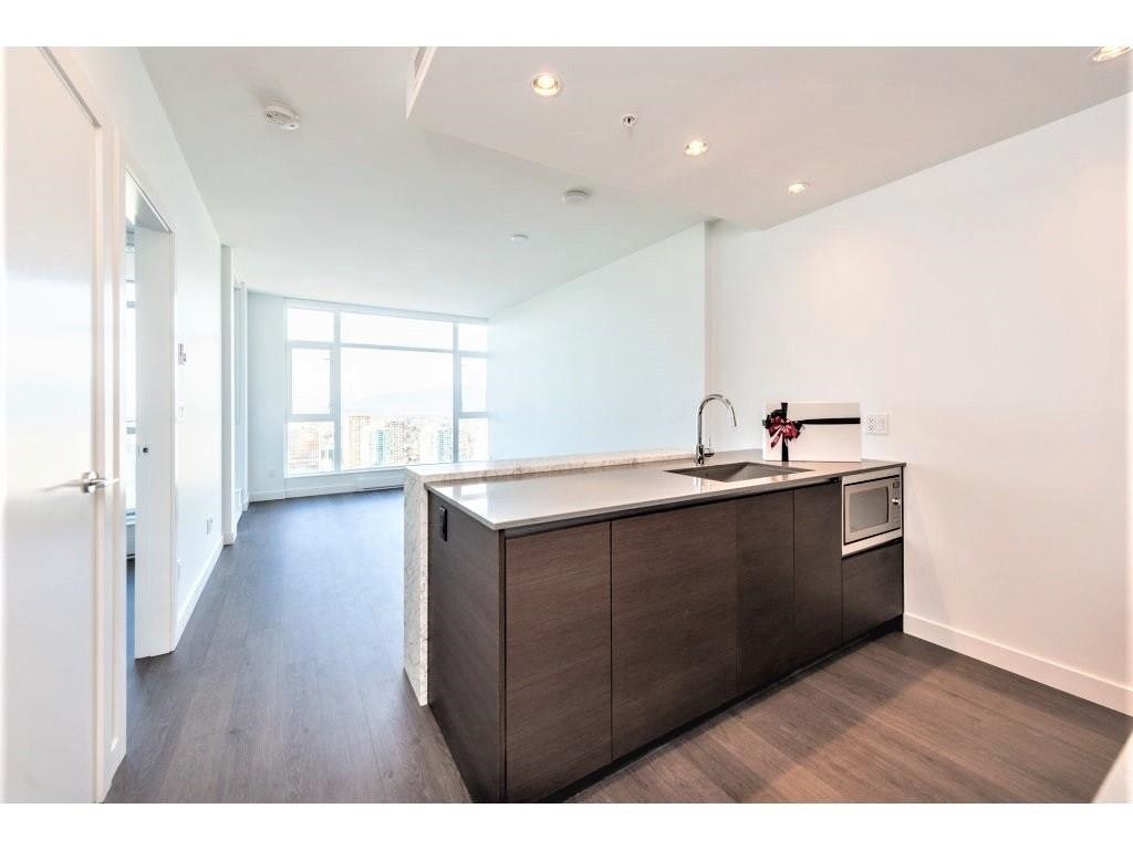 4807-4670 Assembly Way, Burnaby, BC, V3S 1C6 - 2
