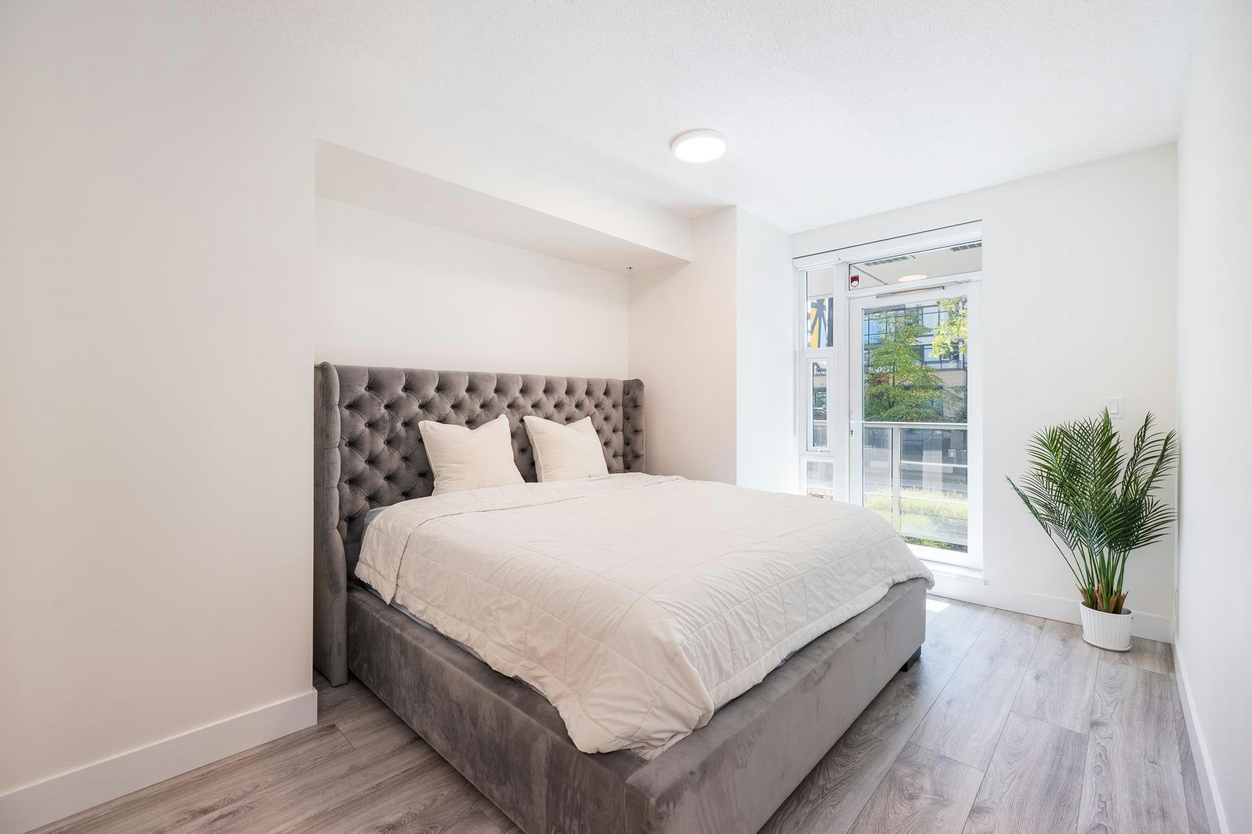 TH8-168 E Esplanade Avenue, North Vancouver, BC, V7L 4X8 - 18