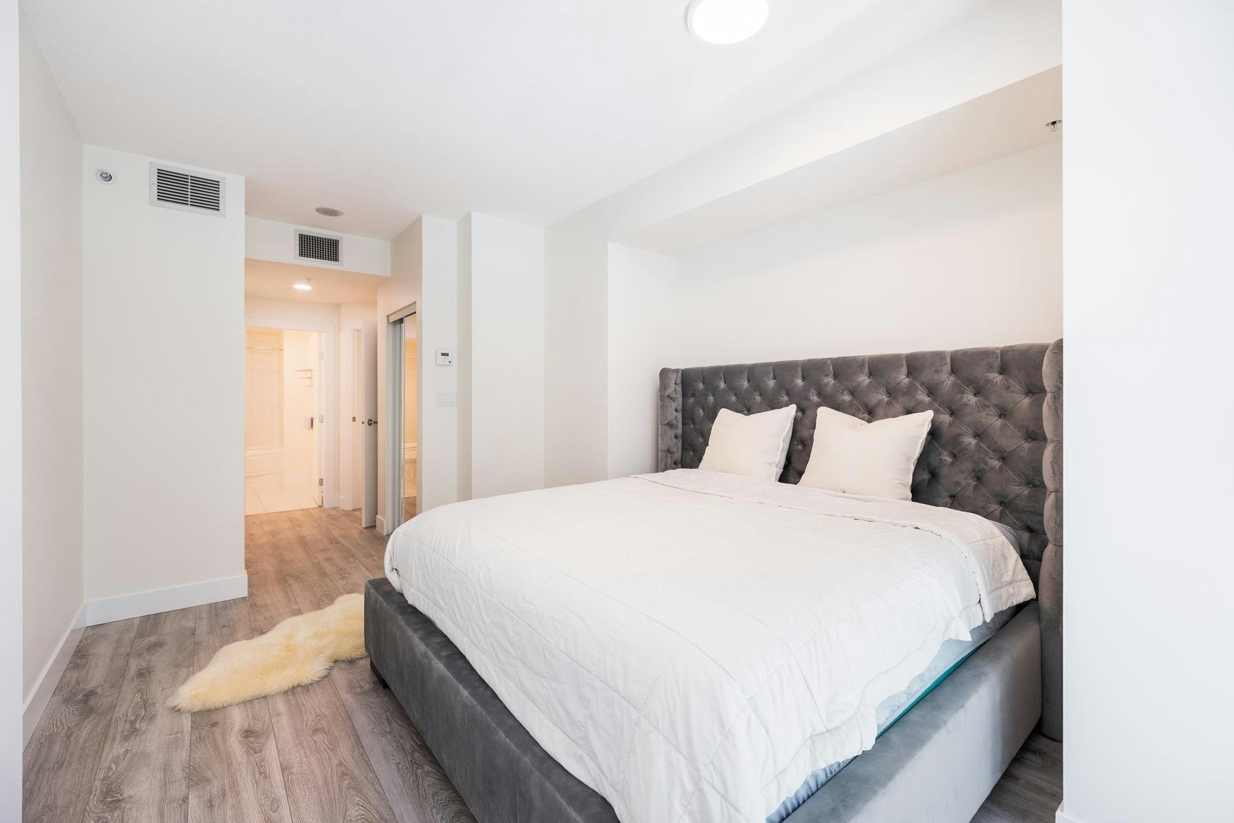 TH8-168 E Esplanade Avenue, North Vancouver, BC, V7L 4X8 - 17