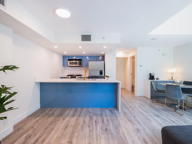 TH8-168 E Esplanade Avenue, North Vancouver, BC, V7L 4X8 - 15