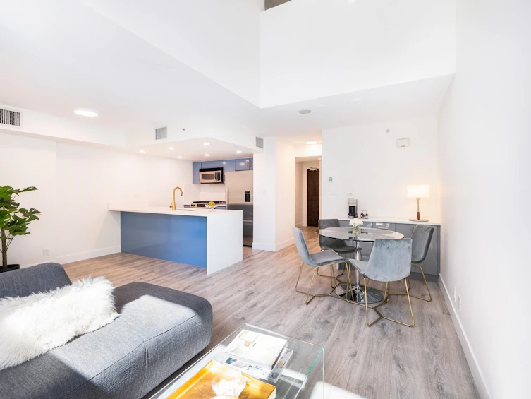 TH8-168 E Esplanade Avenue, North Vancouver, BC, V7L 4X8 - 9