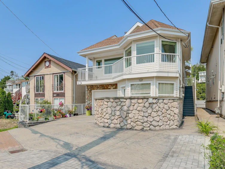 14763 Marine Drive, Surrey, BC, V4B 1B9 - 2