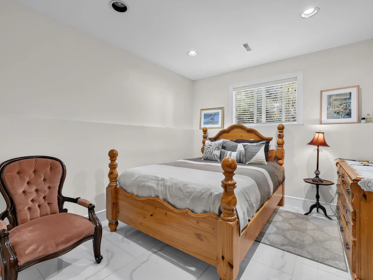 14763 Marine Drive, Surrey, BC, V4B 1B9 - 33