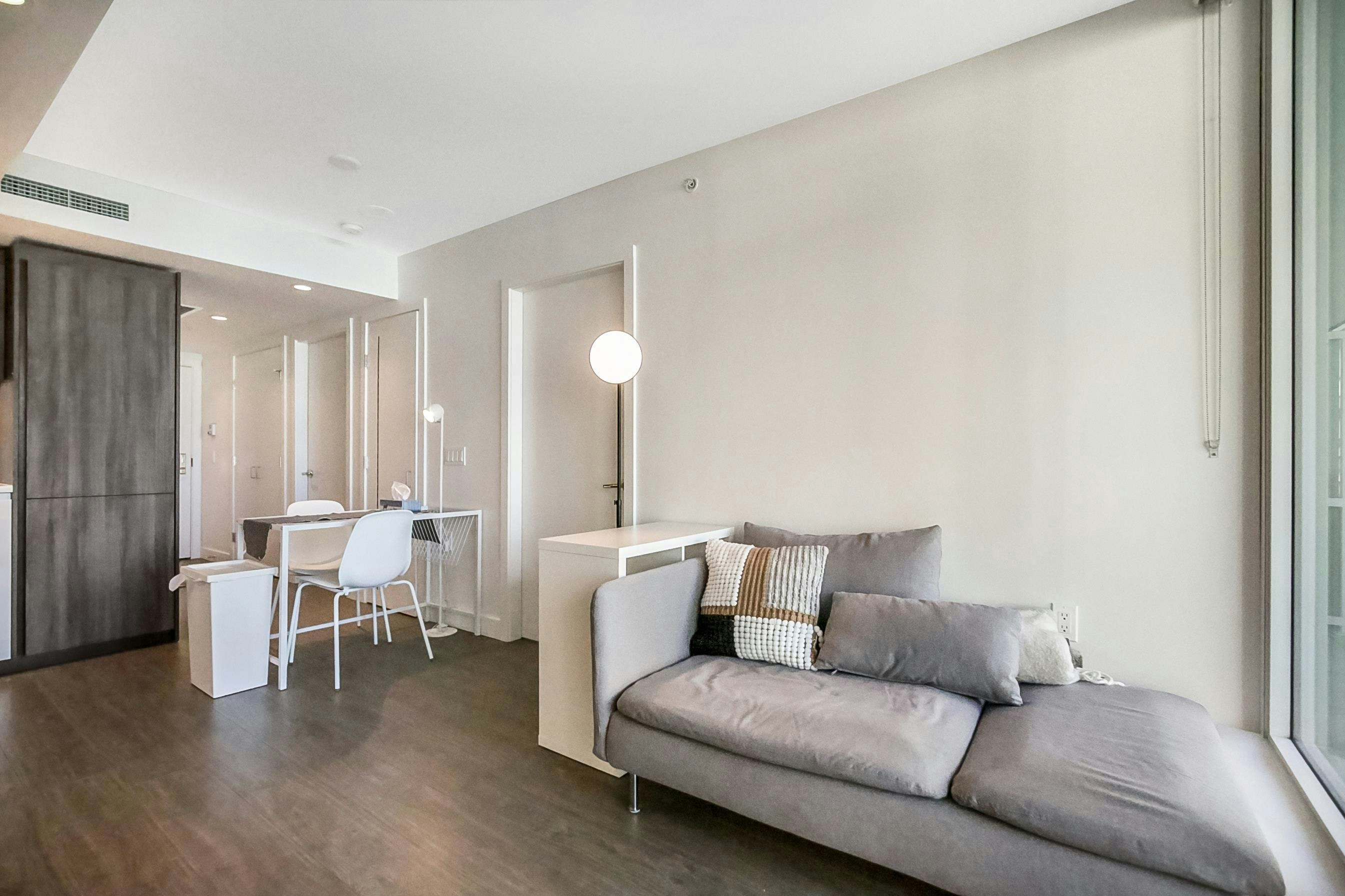 5xx-8133 Cook Road, Richmond, BC, V6Y 0L7 - 3