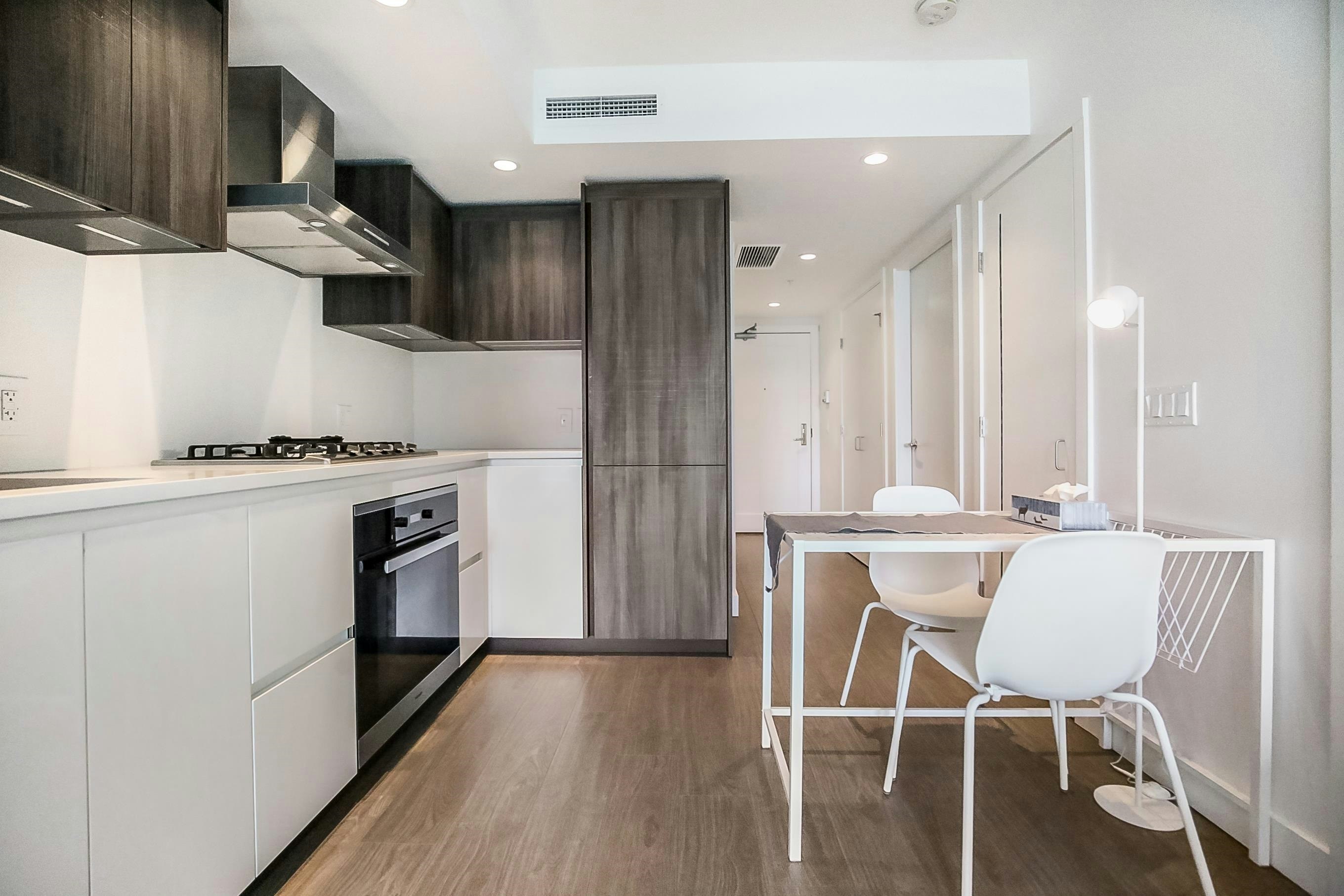 5xx-8133 Cook Road, Richmond, BC, V6Y 0L7