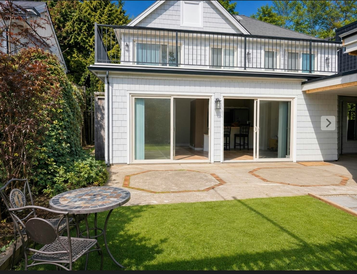 Ground Level,  Mathers Avenue, West Vancouver, BC, V7T 2G2 - 2