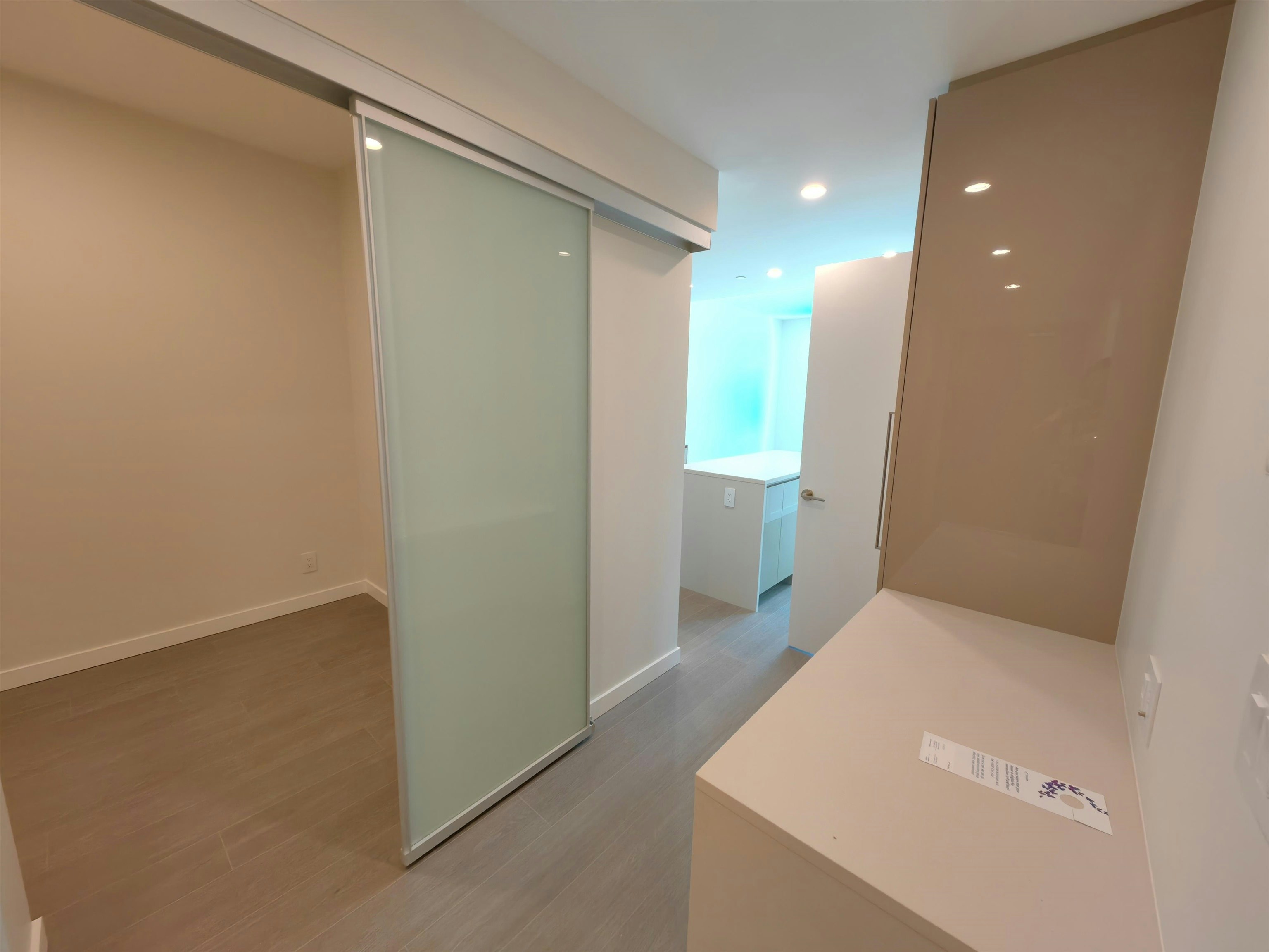 1110-2186 Gilmore Avenue, Burnaby, BC, V5C 0N7 - 3