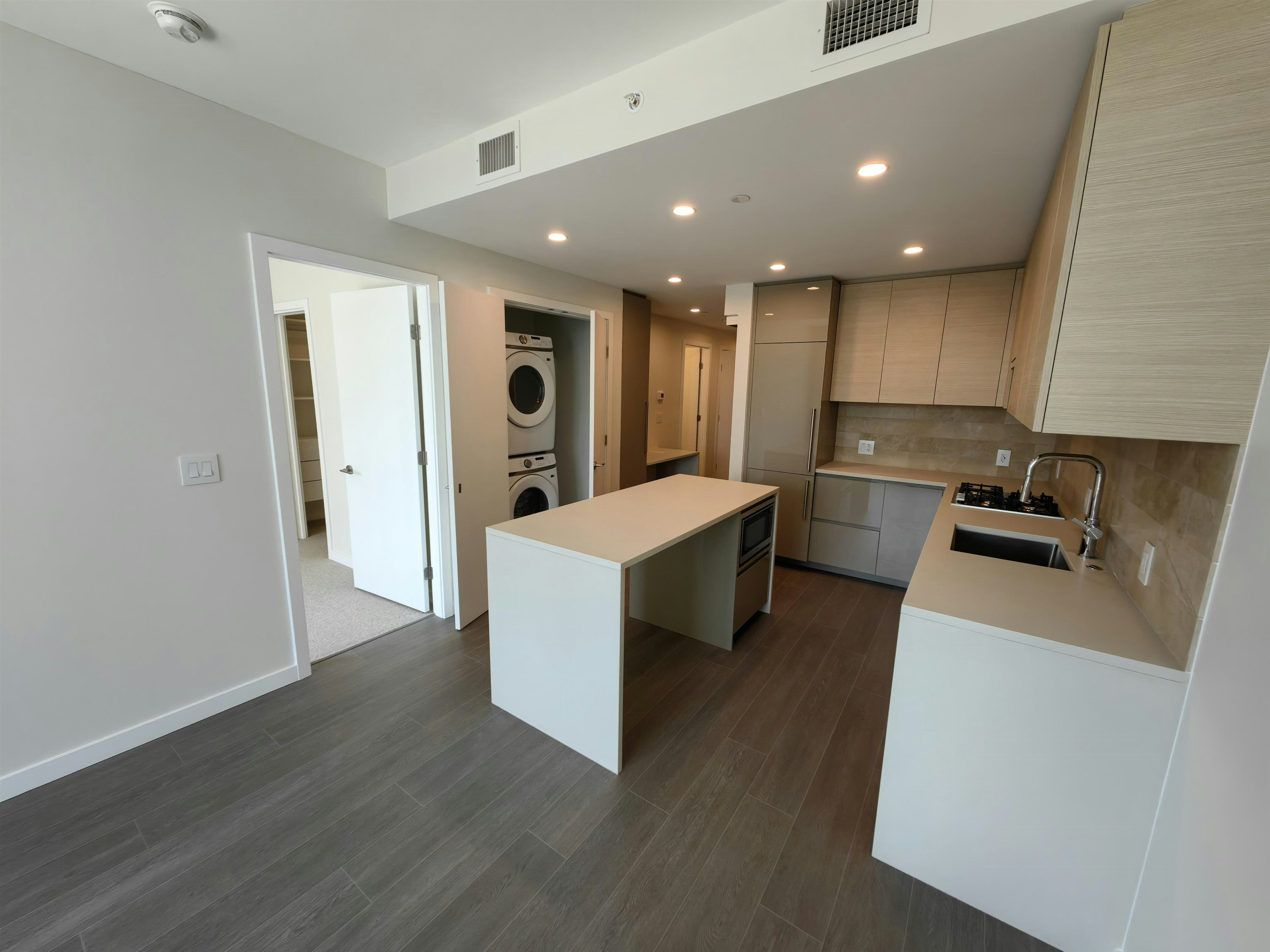 1110-2186 Gilmore Avenue, Burnaby, BC, V5C 0N7 - 30
