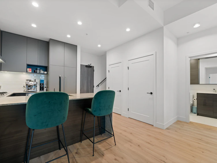 621-3131 Murray Street, Port Moody, BC, V3H 0L9 - 4