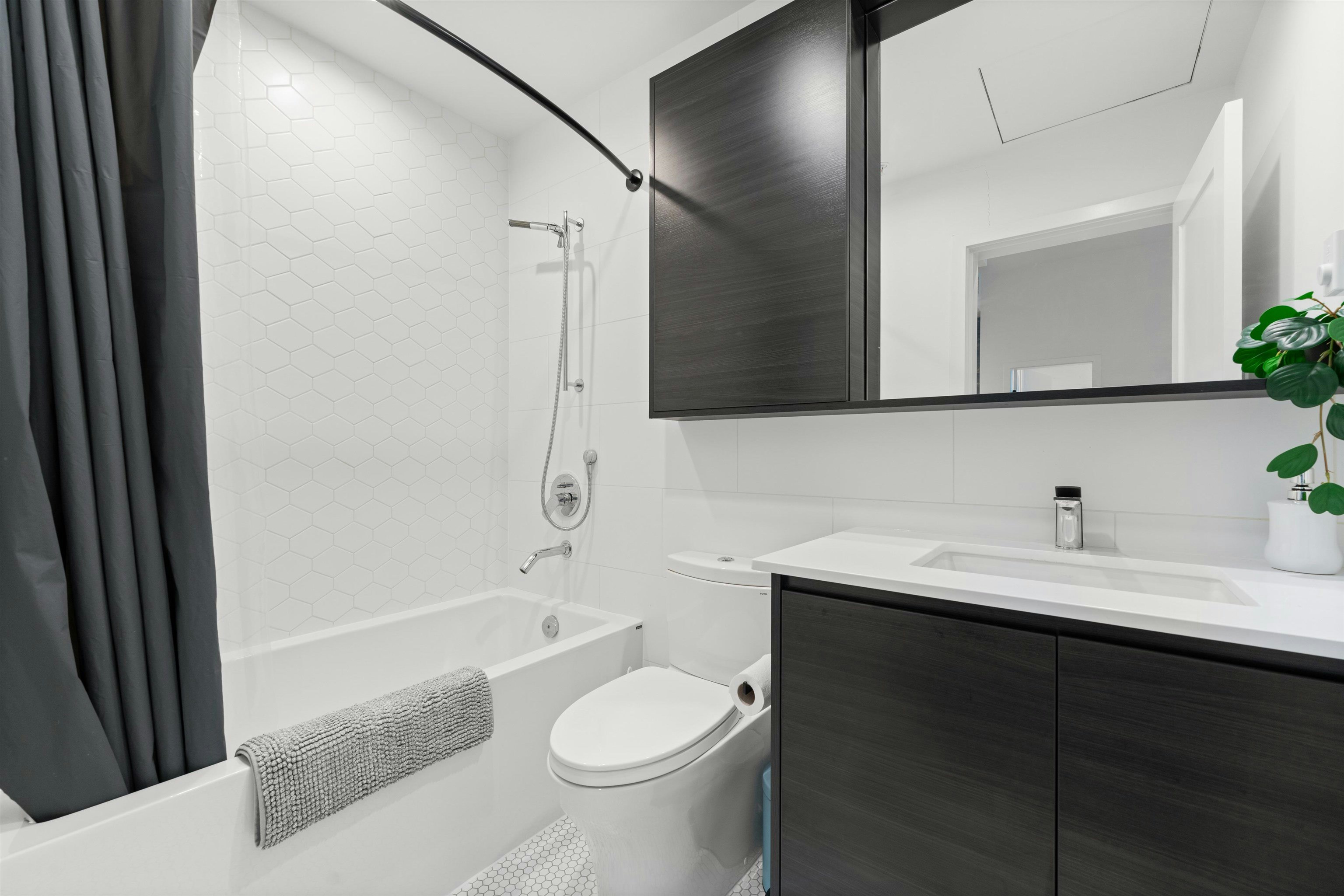 621-3131 Murray Street, Port Moody, BC, V3H 0L9 - 12