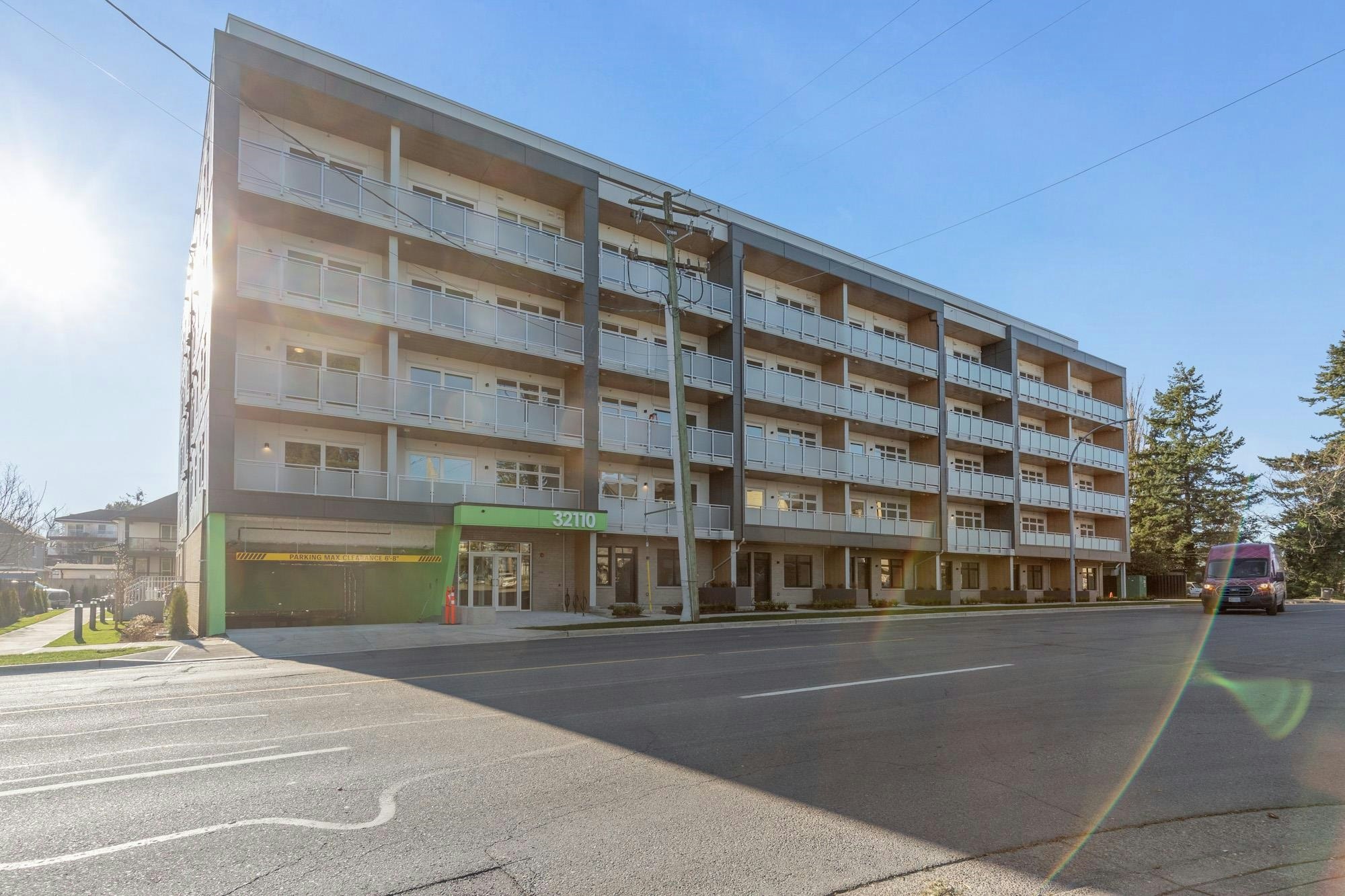 205-32110 Hillcrest Avenue, Abbotsford, BC, V2T 1S4 - 33