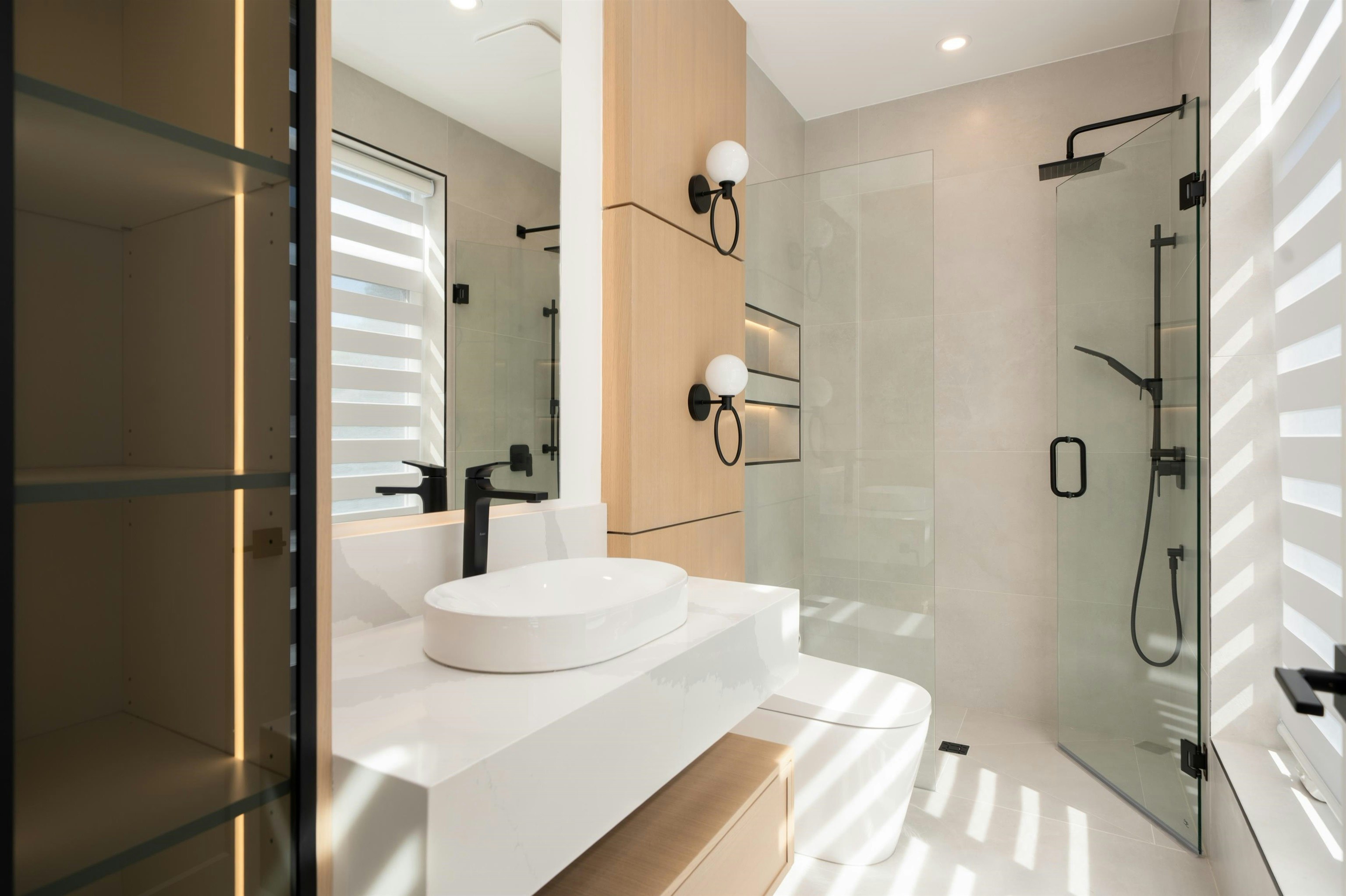 1-5969 Granville Street, Vancouver, BC, V6M 3C9 - 14