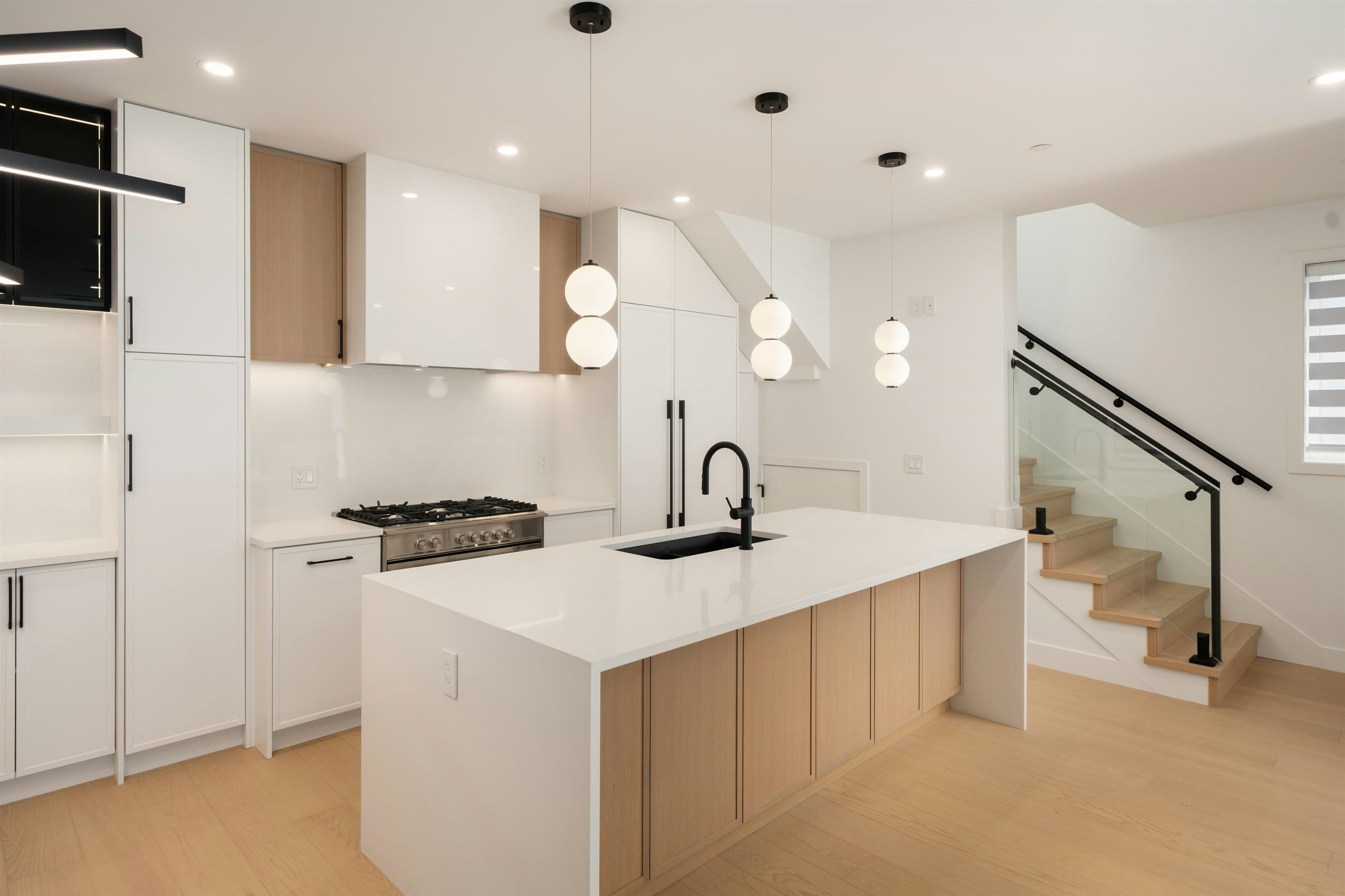1-5969 Granville Street, Vancouver, BC, V6M 3C9 - 8