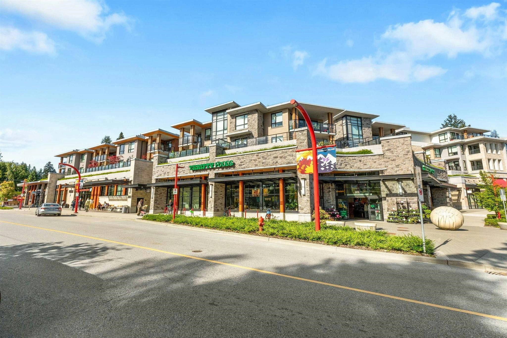 3922 Sunnycrest Drive, North Vancouver, BC, V7R 3C9 - 20