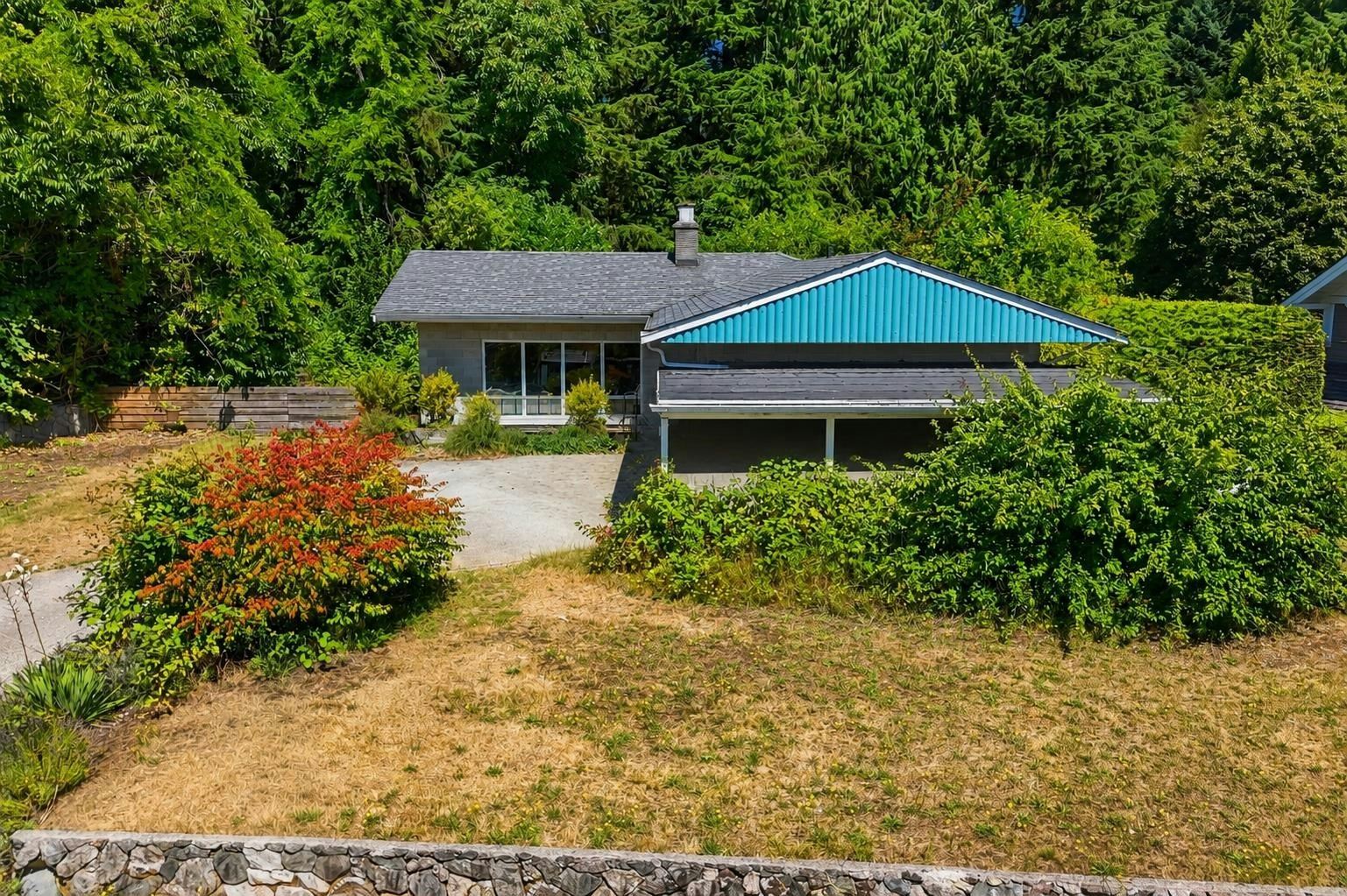 3922 Sunnycrest Drive, North Vancouver, BC, V7R 3C9 - 9