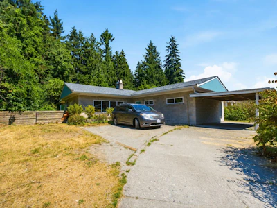 3922 Sunnycrest Drive - 3