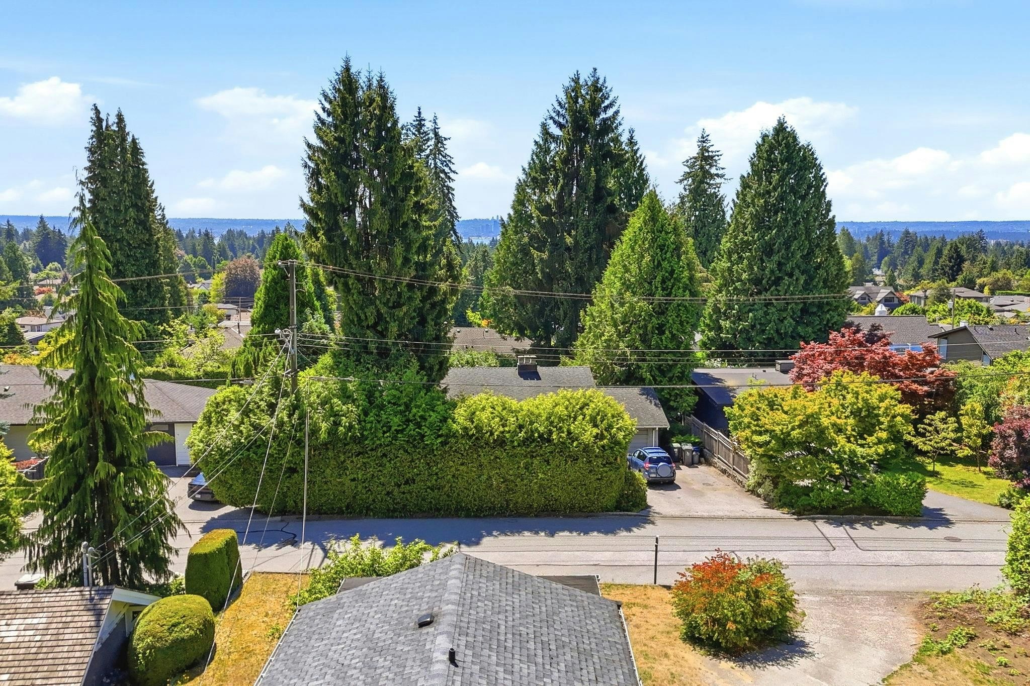 3922 Sunnycrest Drive, North Vancouver, BC, V7R 3C9 - 16