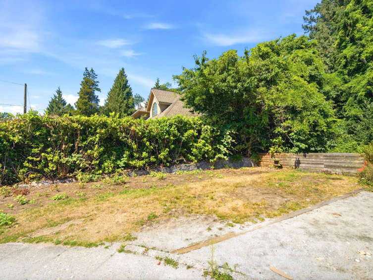 3922 Sunnycrest Drive, North Vancouver, BC, V7R 3C9 - 6