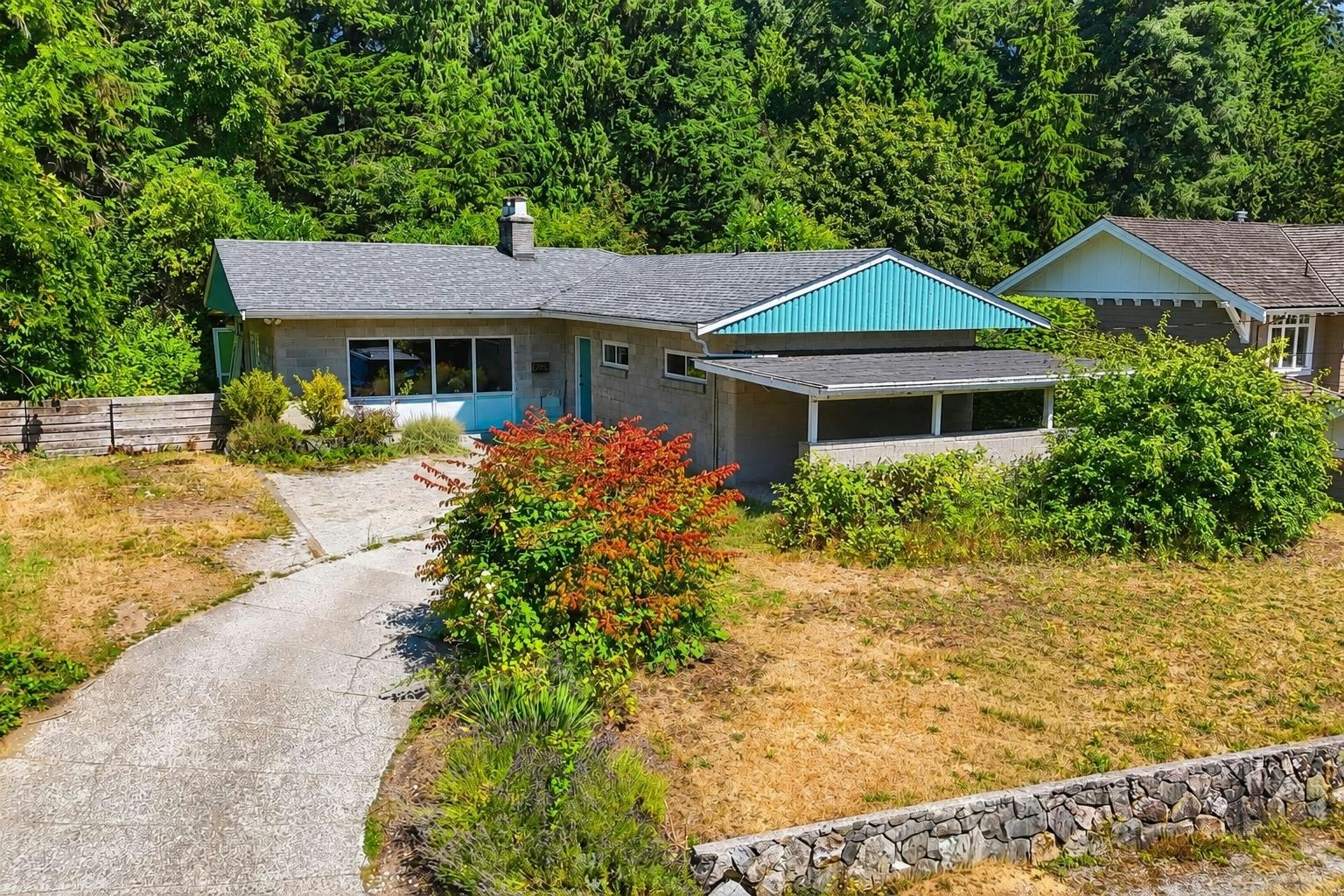 3922 Sunnycrest Drive - 2