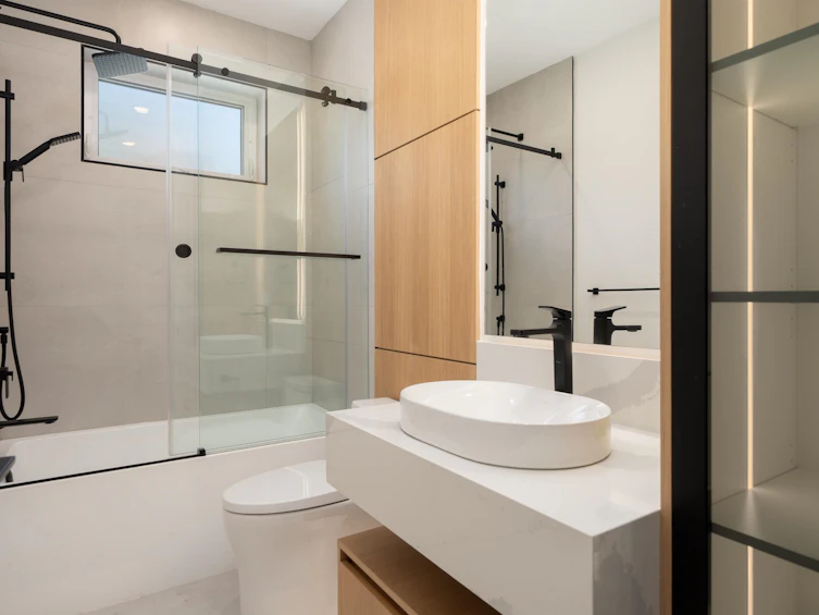 2-5963 Granville Street, Vancouver, BC, V6M 3C9 - 17