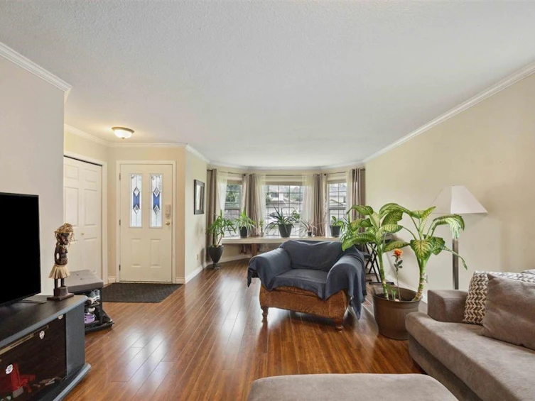 2717 Dehavilland Court, Abbotsford, BC, V2T 5L3 - 15