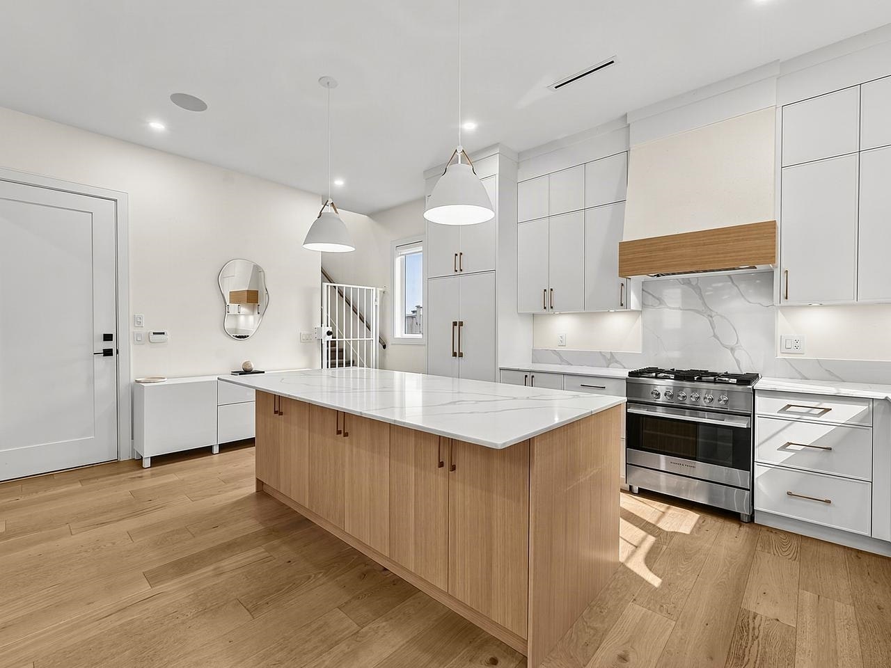 11486 Railway Avenue, Richmond, BC, V7E 2B9 - 10
