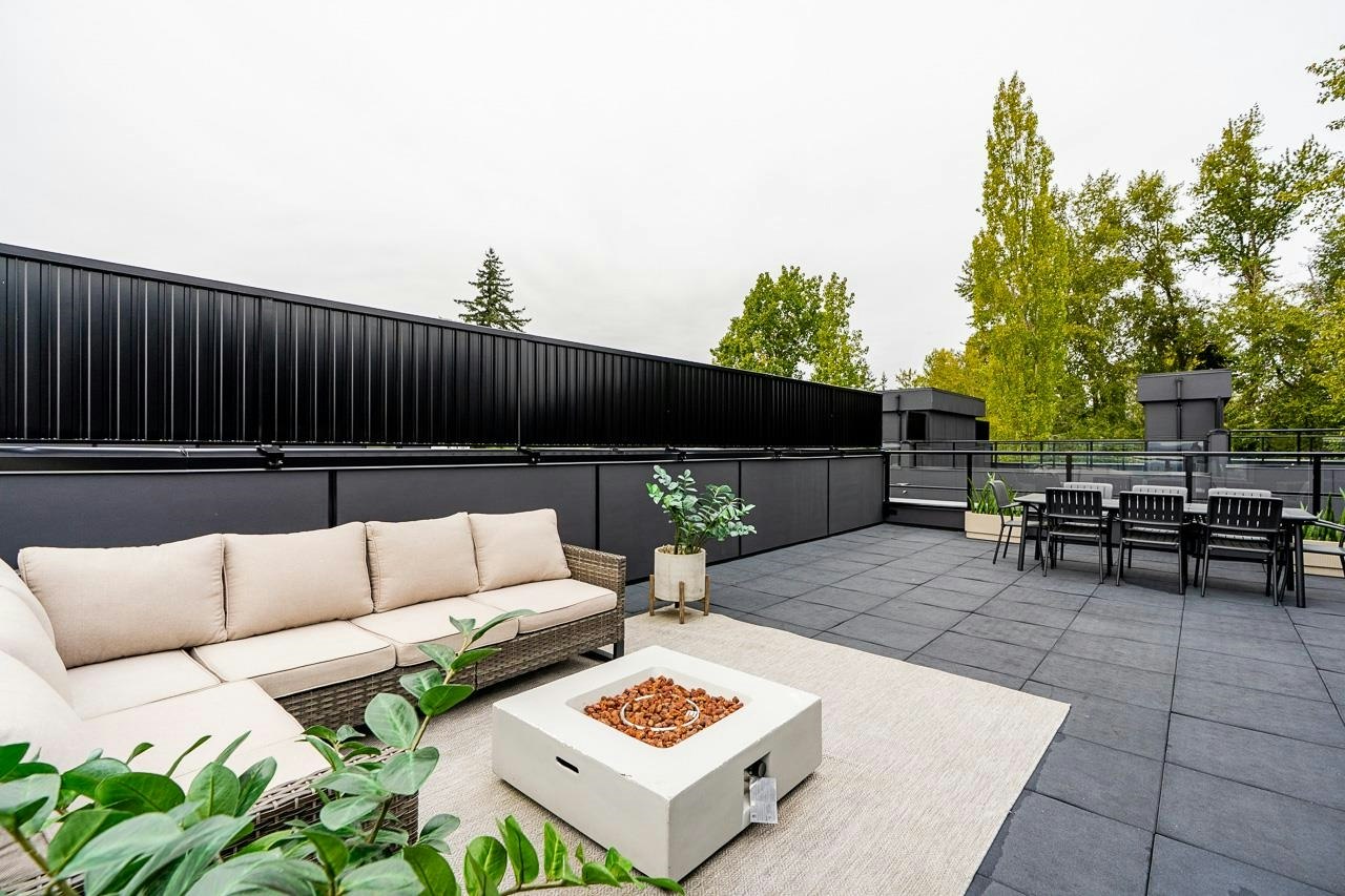 39-20335 70a Avenue, Langley, BC, V2Y 1S8
