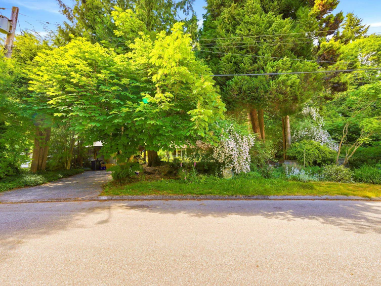 1463 Avonlynn Crescent, North Vancouver, BC, V7J 2V2 - 18