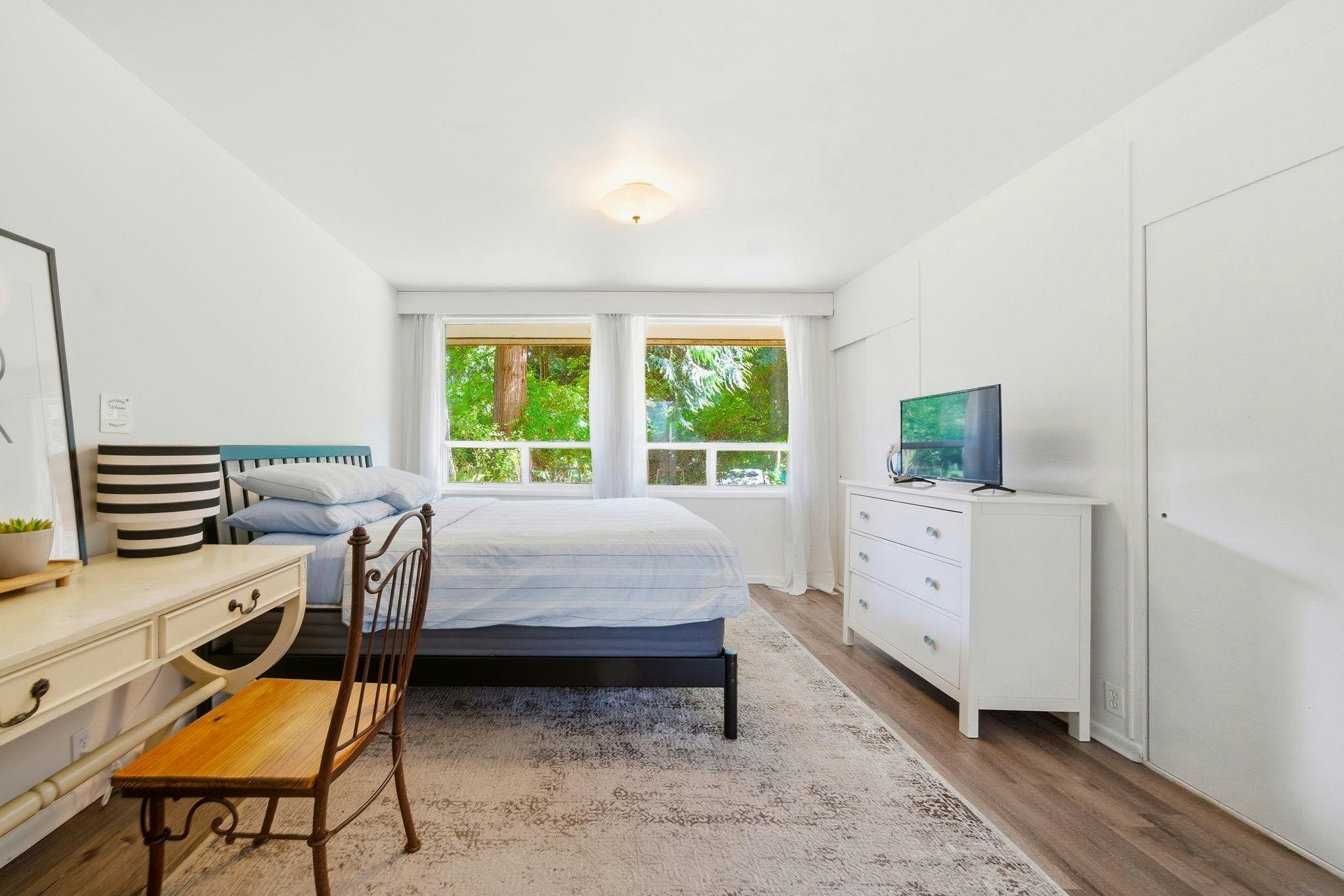 1463 Avonlynn Crescent, North Vancouver, BC, V7J 2V2 - 12