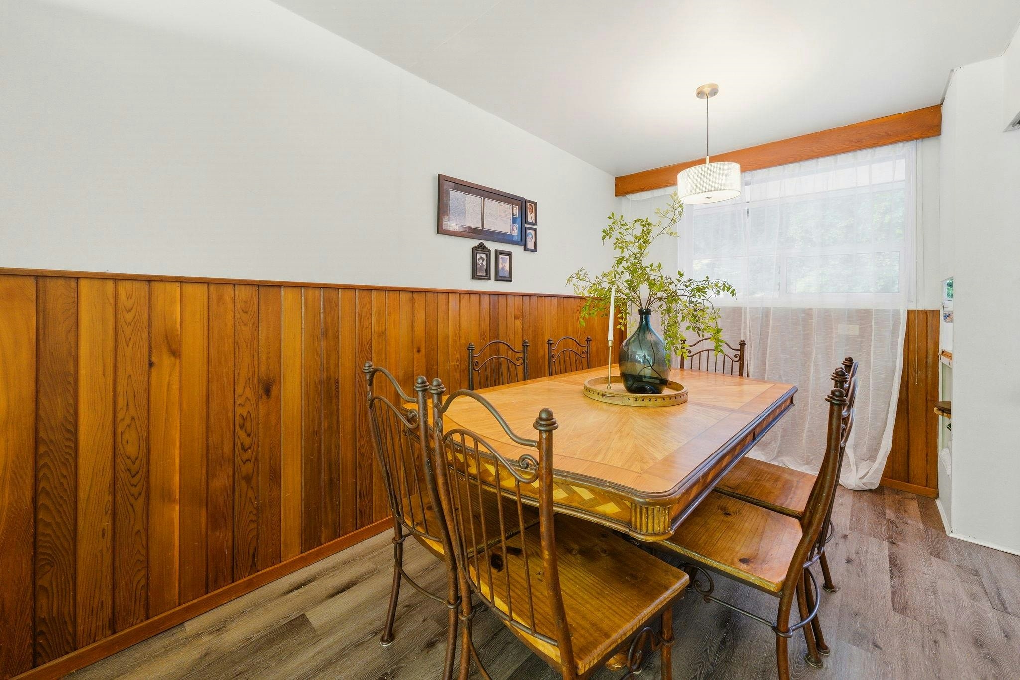 1463 Avonlynn Crescent, North Vancouver, BC, V7J 2V2 - 9