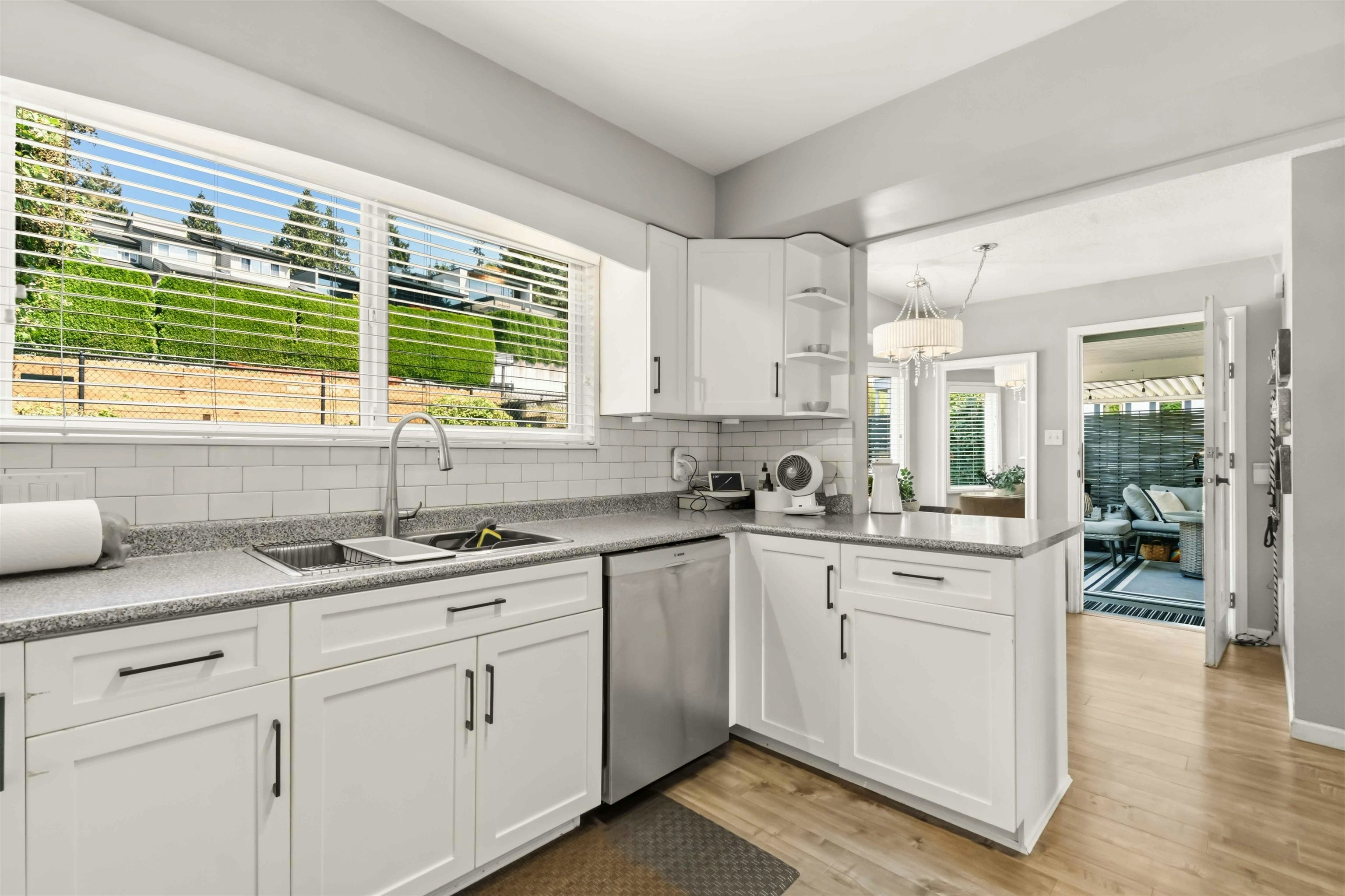 1237 Ioco Road, Port Moody, BC, V3H 2W9 - 10