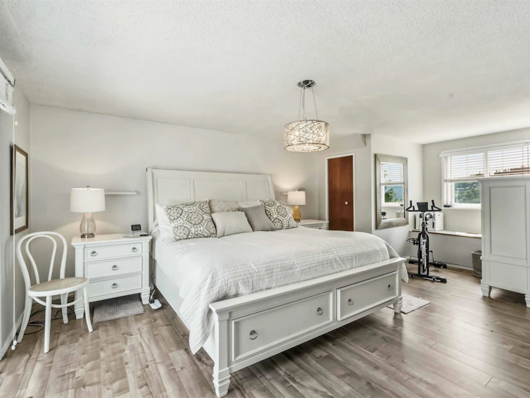 1237 Ioco Road, Port Moody, BC, V3H 2W9 - 11