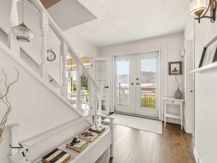 1237 Ioco Road, Port Moody, BC, V3H 2W9 - 2