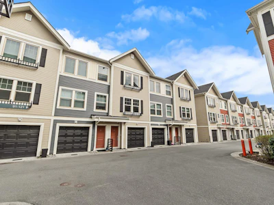 137-32633 Simon Avenue - 3