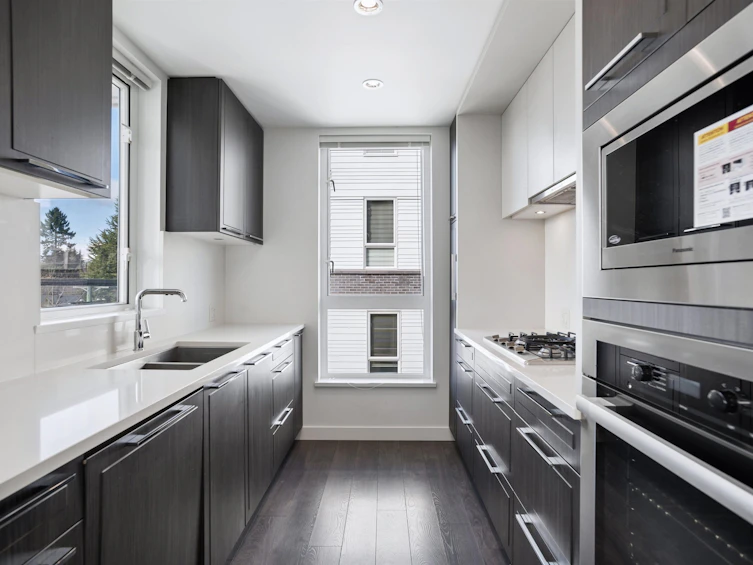 608-6677 Cambie Street, Vancouver, BC, V6P 0E6 - 9