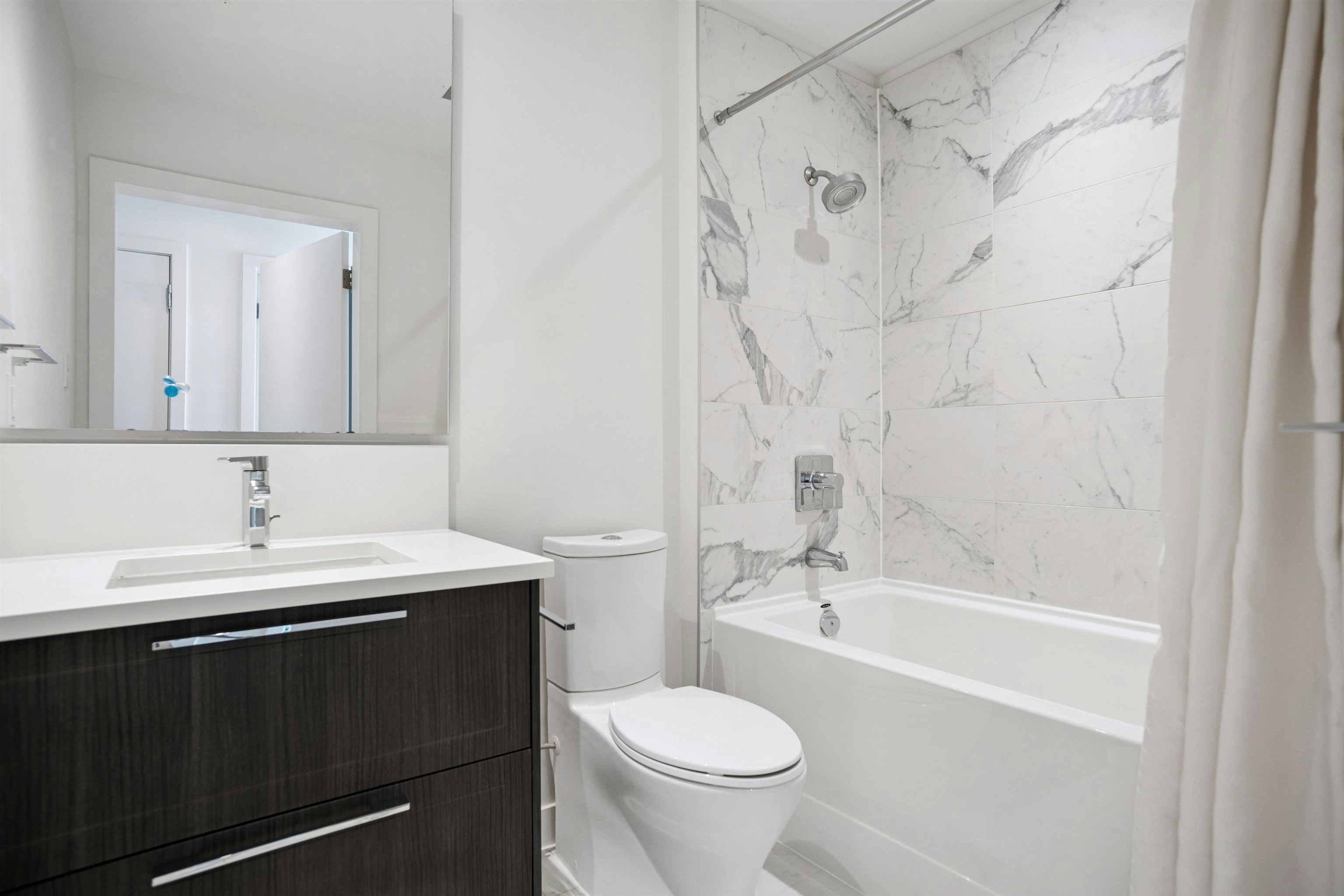 608-6677 Cambie Street, Vancouver, BC, V6P 0E6 - 13
