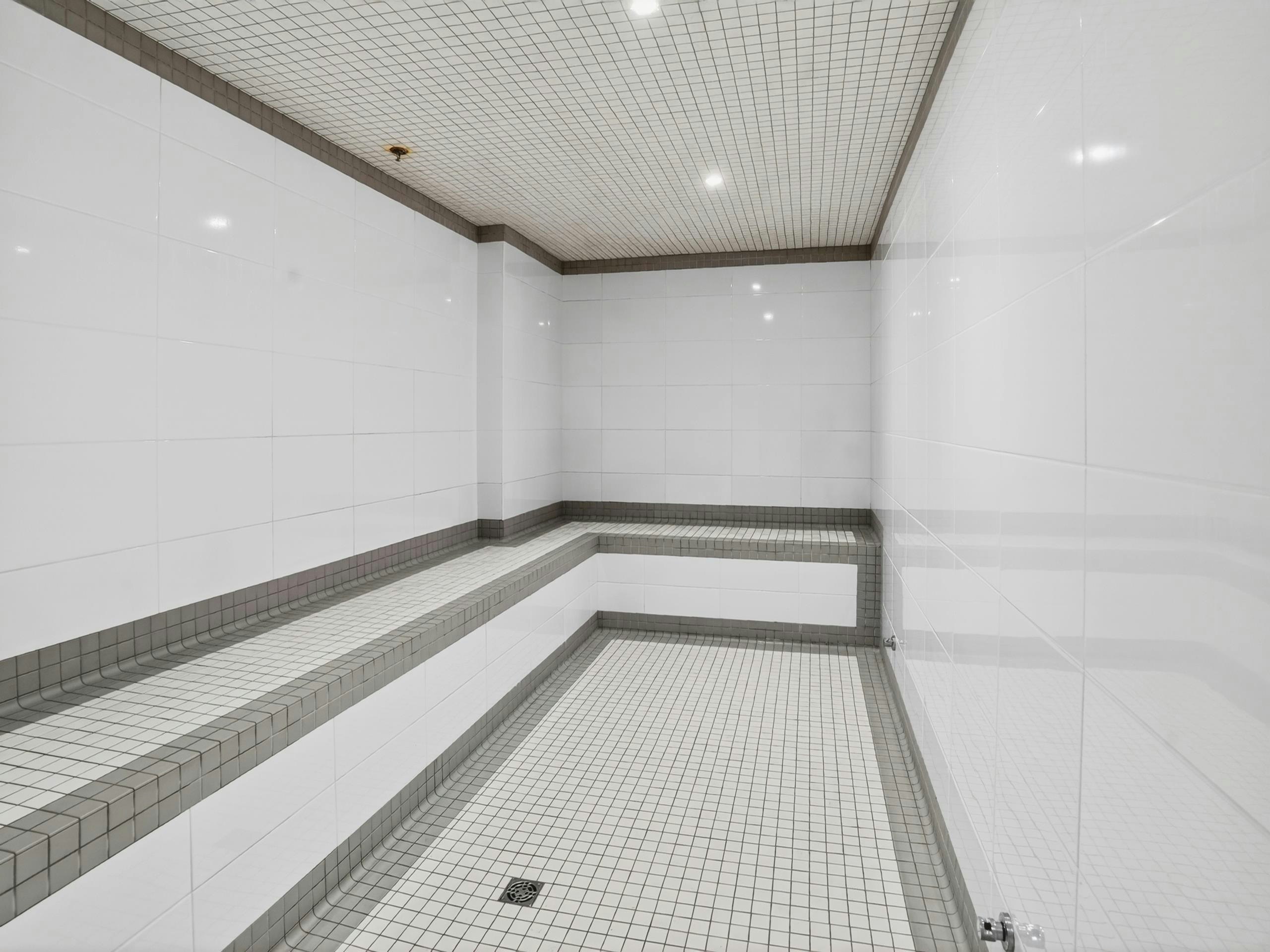 902-1210 E 27th Street, North Vancouver, BC, V7J 0C5 - 27