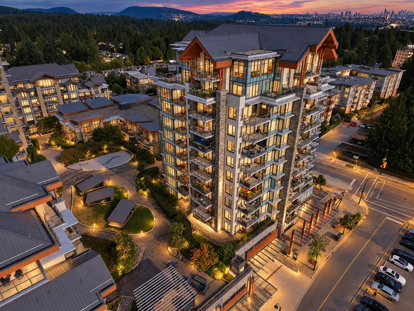 902-1210 E 27th Street, North Vancouver, BC, V7J 0C5