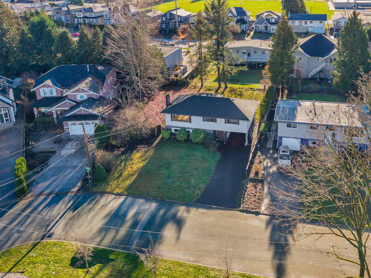1640 Spray Avenue, Coquitlam, BC, V3J 5Y6