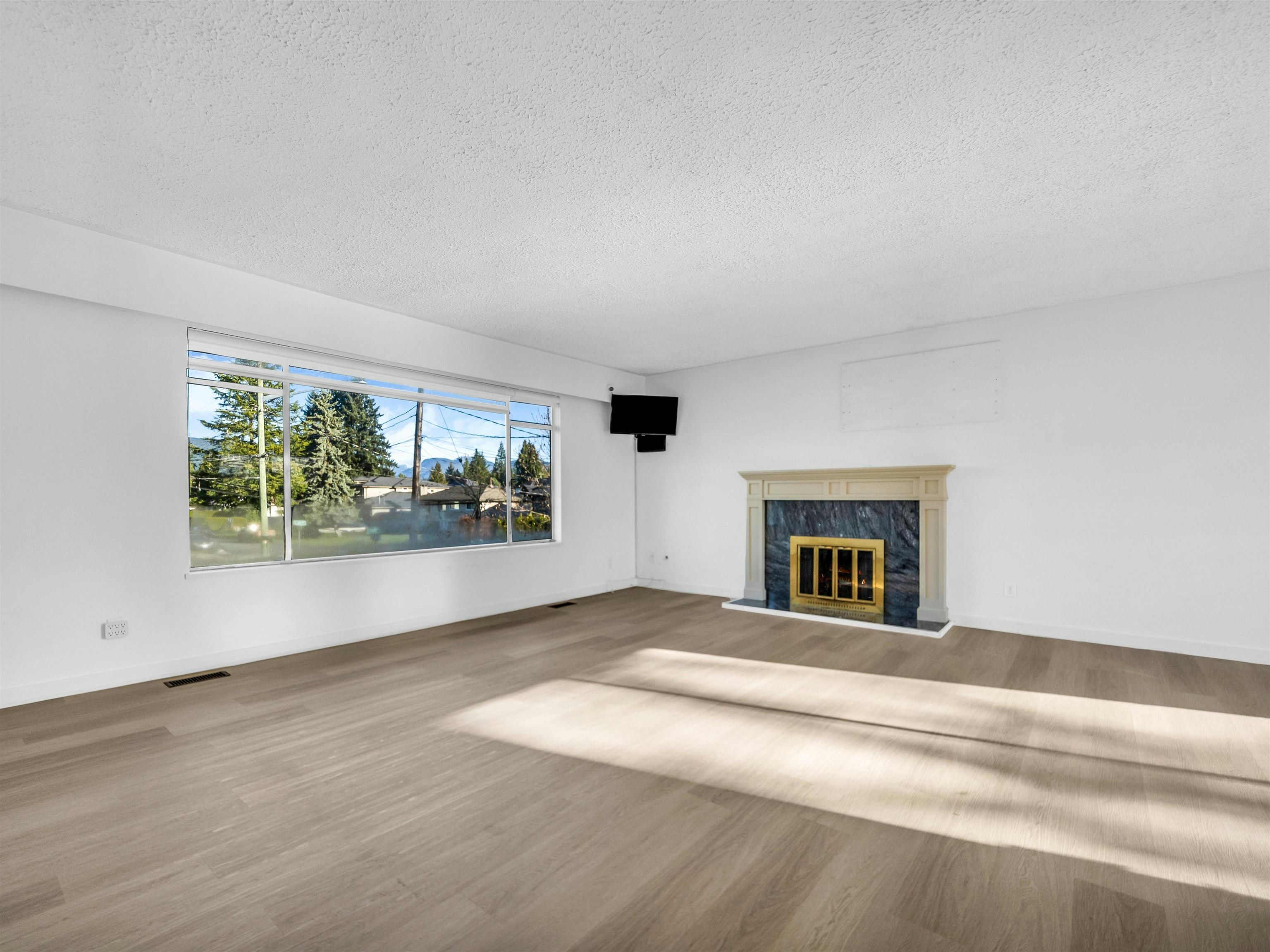 1640 Spray Avenue, Coquitlam, BC, V3J 5Y6 - 14
