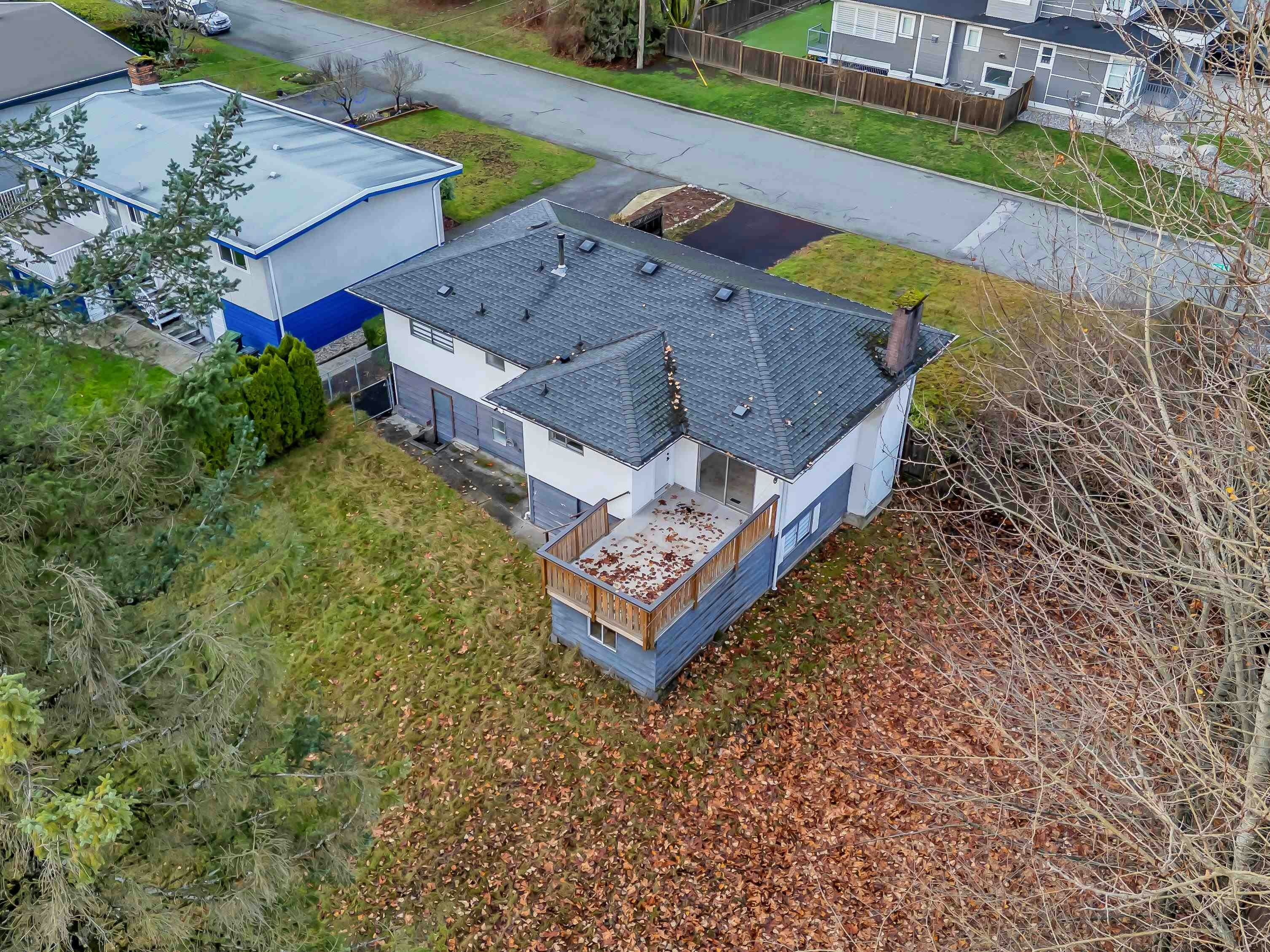 1640 Spray Avenue, Coquitlam, BC, V3J 5Y6 - 4