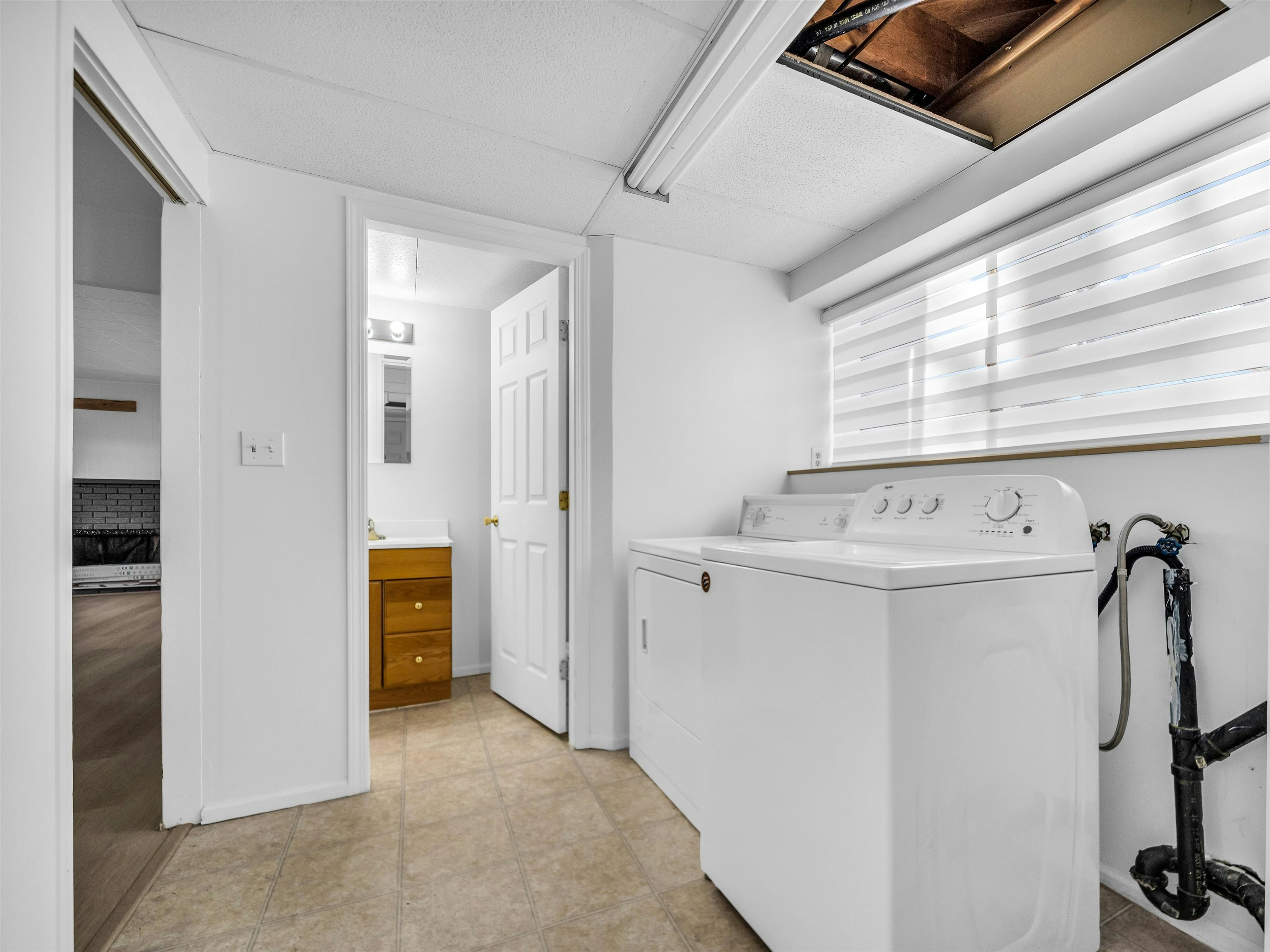 1640 Spray Avenue, Coquitlam, BC, V3J 5Y6 - 23