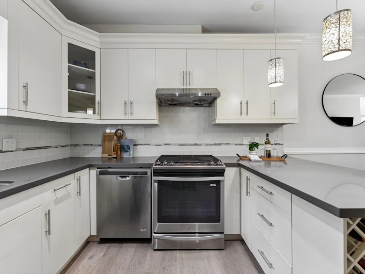203-3488 Sefton Street, Port Coquitlam, BC, V3B 3R2 - 9