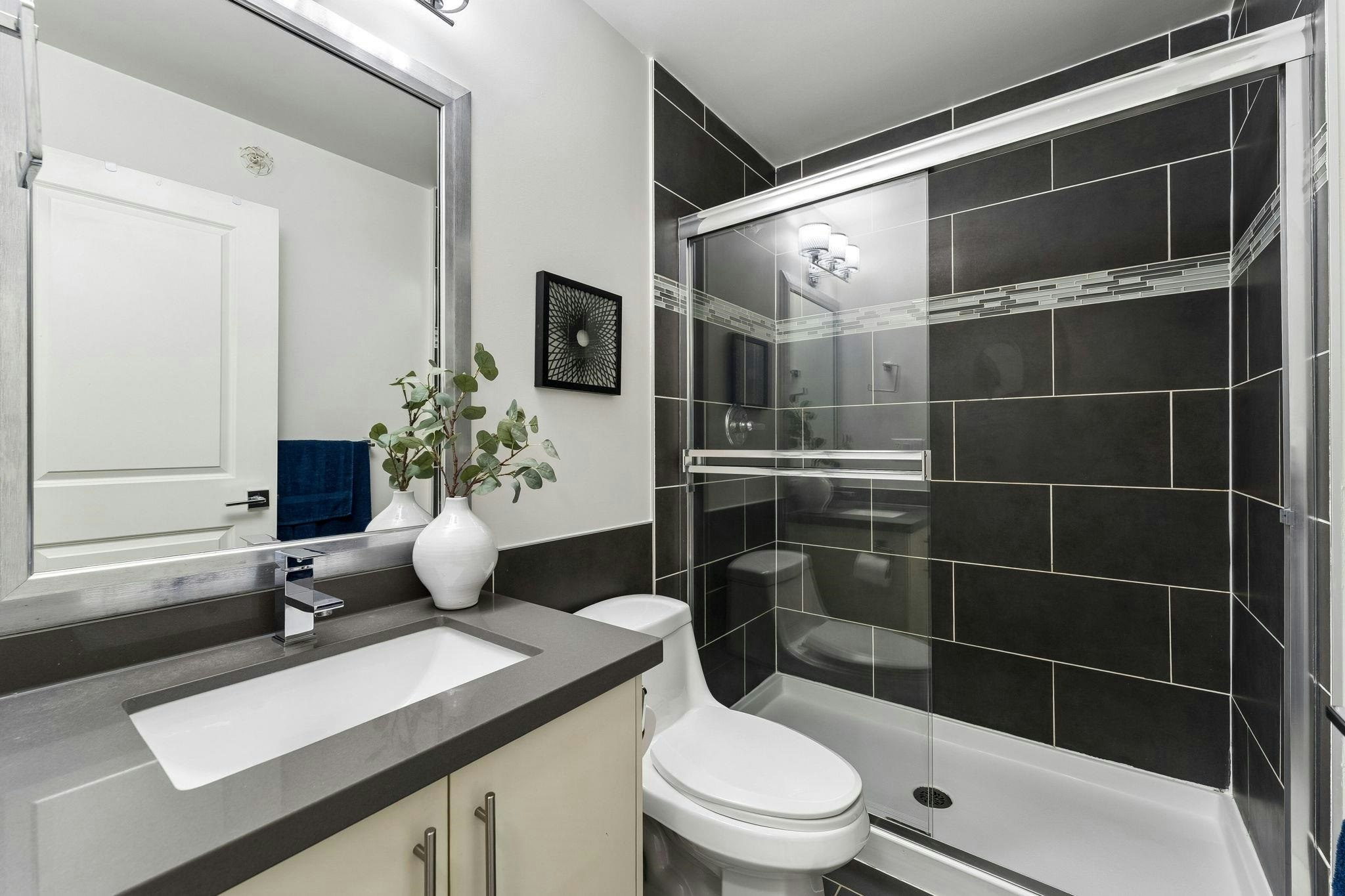 203-3488 Sefton Street, Port Coquitlam, BC, V3B 3R2 - 12