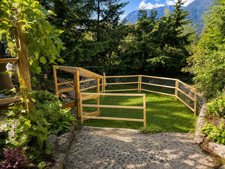 41741 Dogwood Place, Squamish, BC, V8B 1G5 - 21