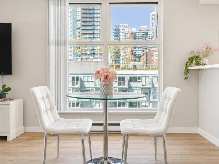 B901-1331 Homer Street, Vancouver, BC, V6B 5M5 - 9