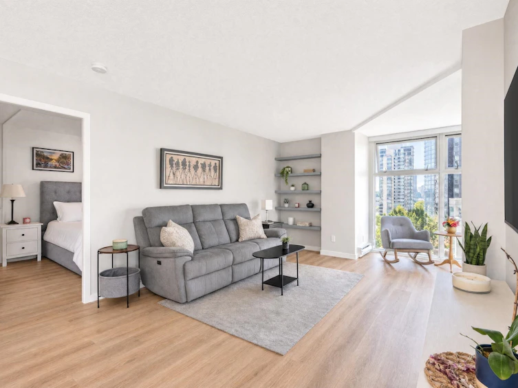 B901-1331 Homer Street, Vancouver, BC, V6B 5M5 - 2