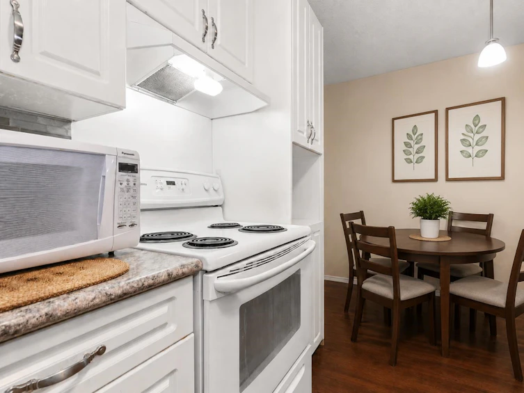 109-9175 Mary Street, Chilliwack, BC, V2P 4H7 - 4